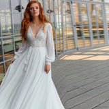 Charming Lace Wedding Dress