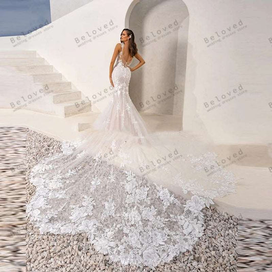 Classic Lace Appliques Spaghetti Straps Mermaid Wedding Dress
