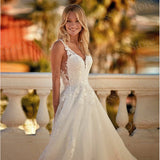 Sexy Lace V-Neck Wedding Dress